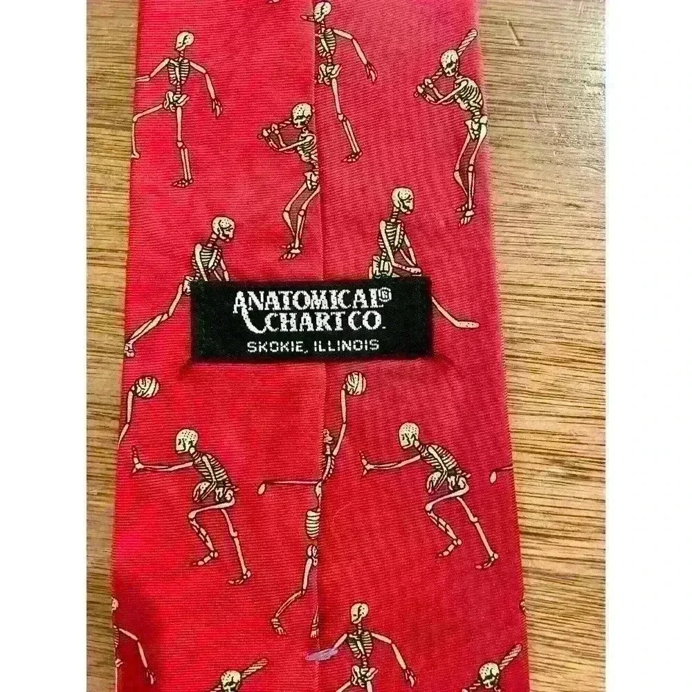 Anatomical Chart Co. 100% Silk Tie in Athletic Skeleton print - Picture 3 of 4